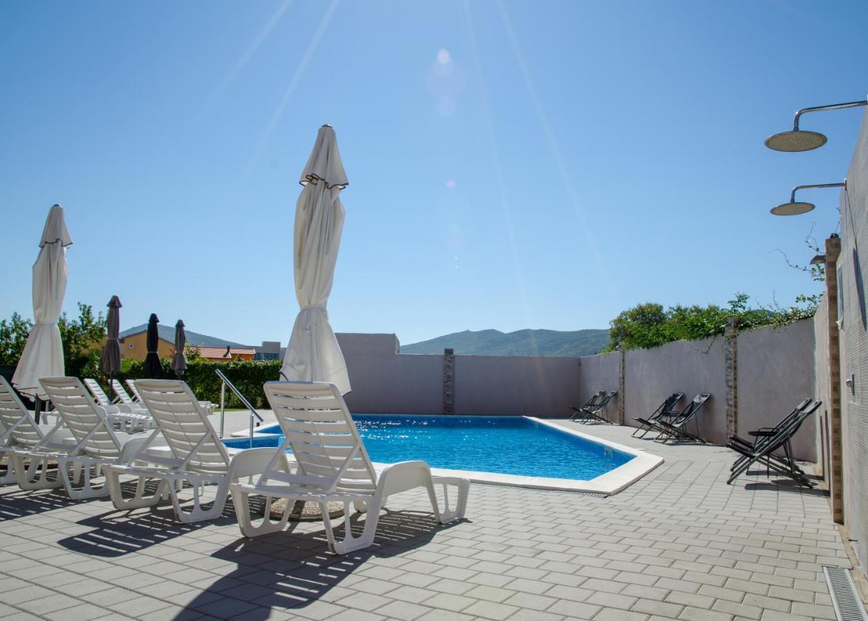 Hotel Quattro Medjugorje Exterior photo