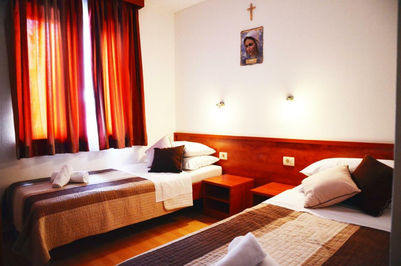 Hotel Quattro Medjugorje Exterior photo